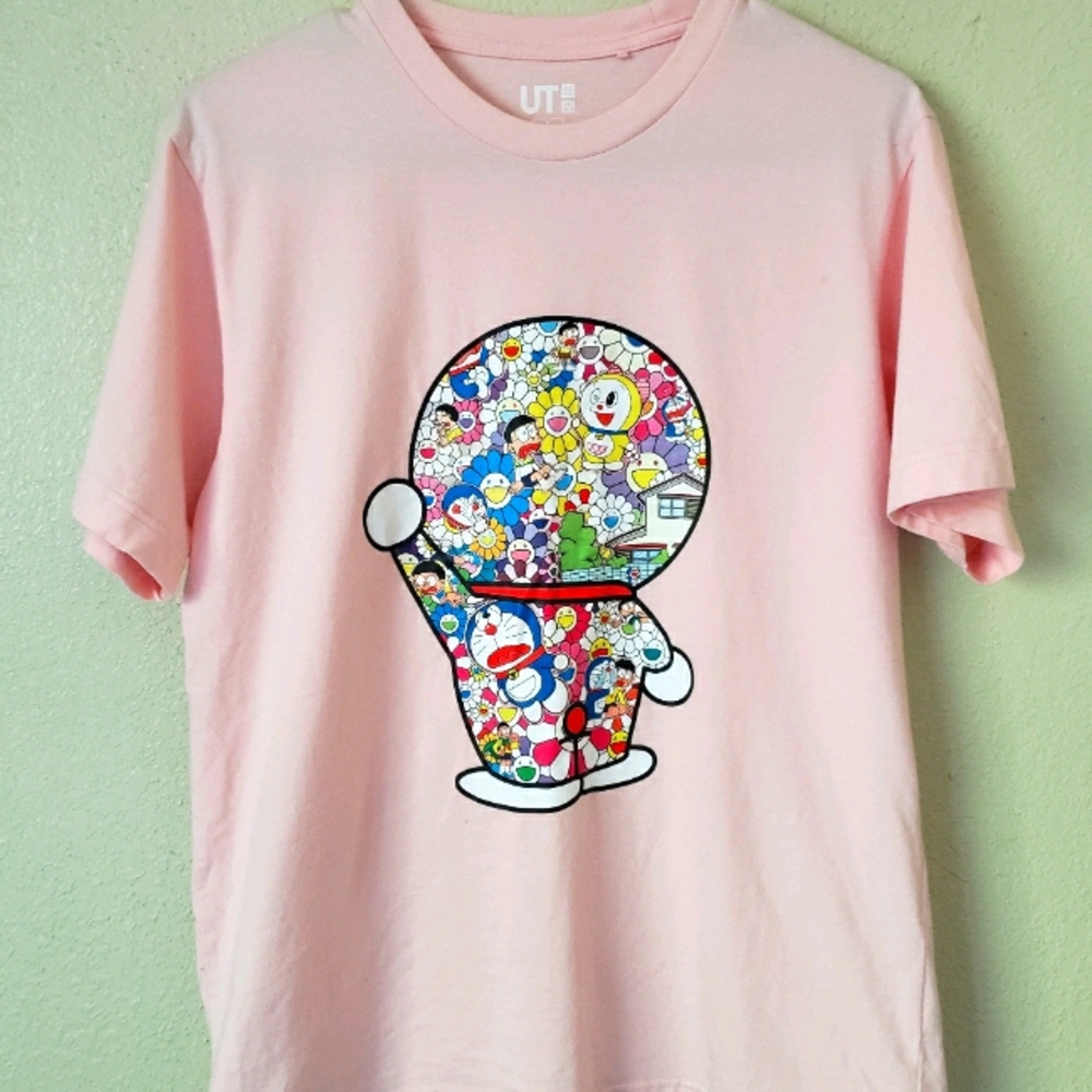 Uniqlo x Takashi Murakami Doraemon tshirt